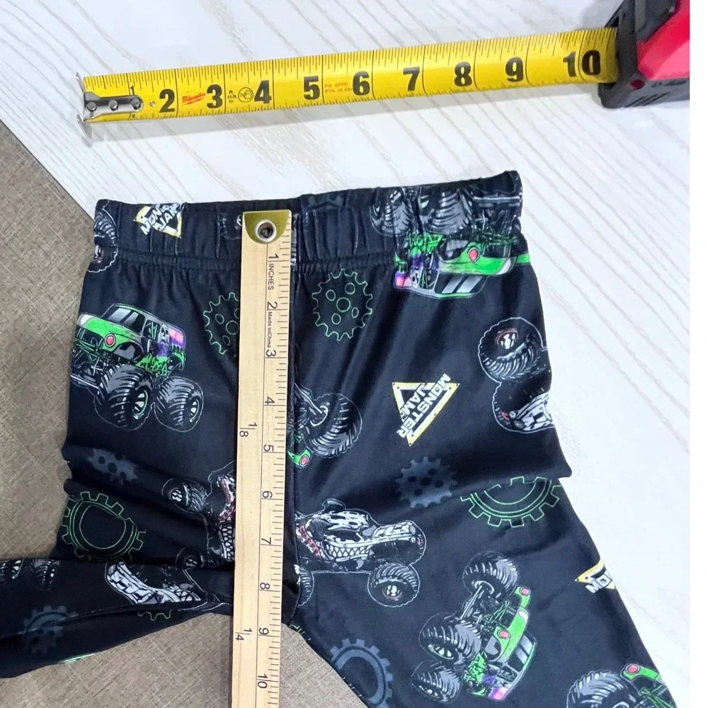 Monster Truck Pajama Set Boys Size 6 Black Green Grave Digger Max-D Graphic 2PC
